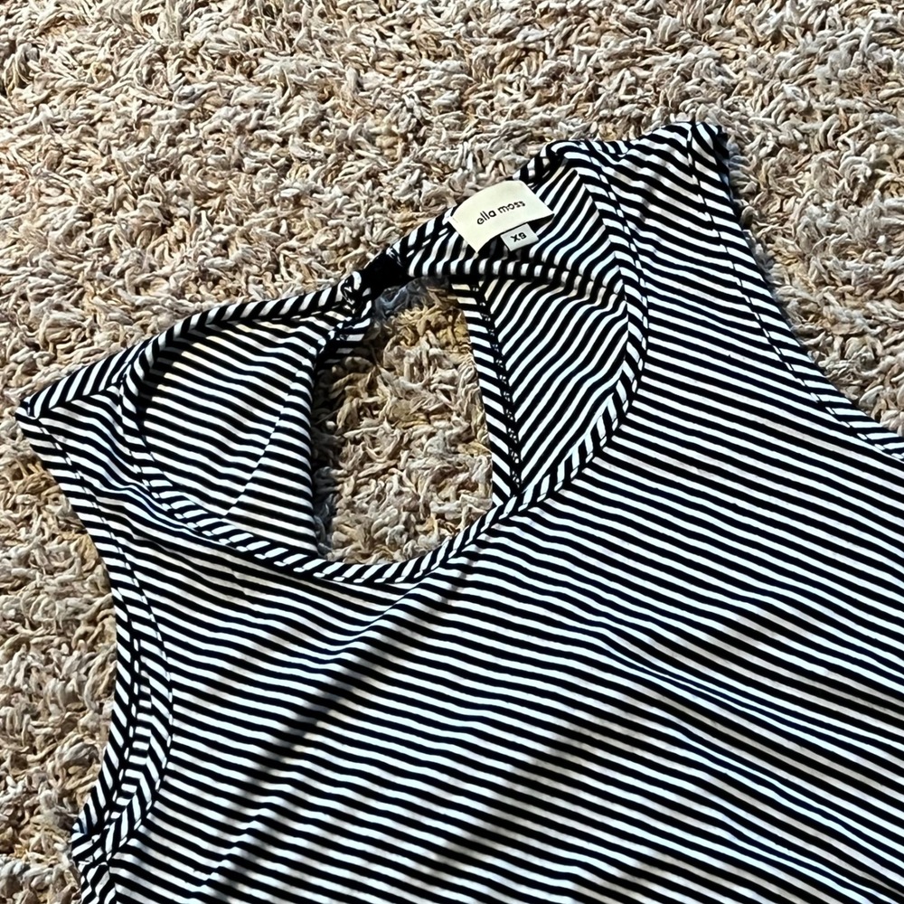 Ella Moss Black White Striped Sleeveless Blouson Keyhole Back Top XS